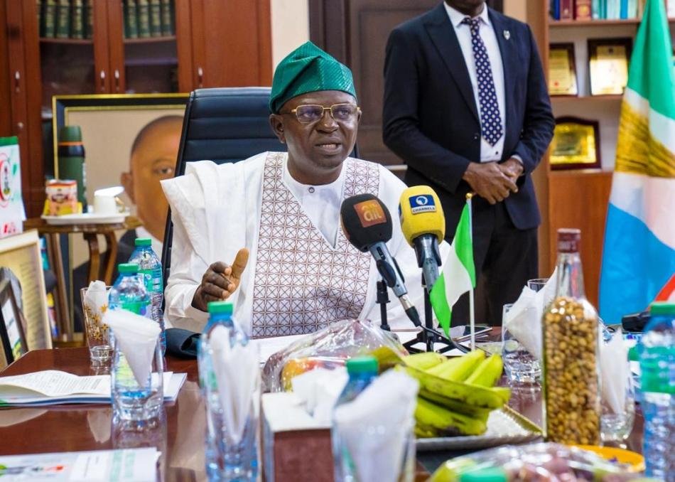 The Honourable Minister, Federal Ministry of Water Resources and Sanitation and Chairman of the Inter-Ministerial Technical Committee on the Evaluation of Dams in Nigeria, Engr. Prof. Joseph Terlumun Utsev, presided over the inaugural meeting of the committee in his office in Abuja.