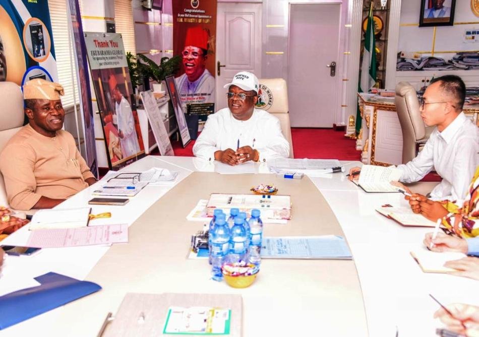 From (L-R):The Permanent Secretary of the Ministry, Mr. Rafiu Adeladan, the Minister of Works, Senator Engineer David Umahi, CON, and the Acting Executive Director of Operations at China Harbour Operation and Maintenance Company (CHOMC), Mr. Stephen Lee, participated in the meeting to discuss ongoing infrastructural projects and operational collaborations.
